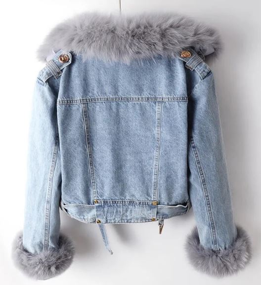 JULLIE - Kurze Damen-Denim-Jacke mit Fuchspelzkragen und Kaninchenfell